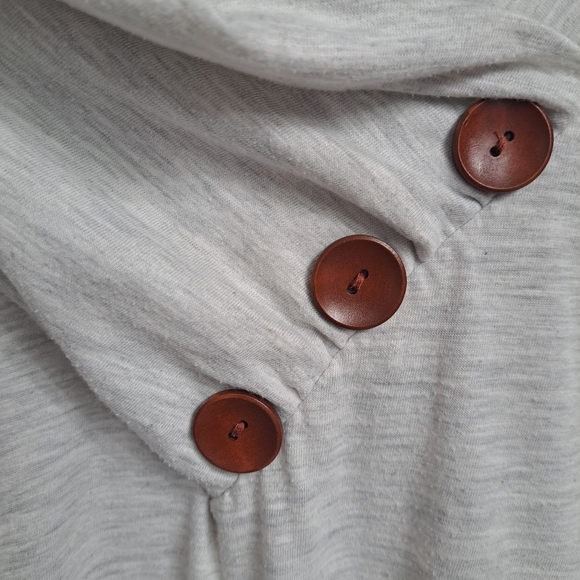 Yisdia Women's Cowl Neck Light Weight Pullover Size M - Picture 4 of 11